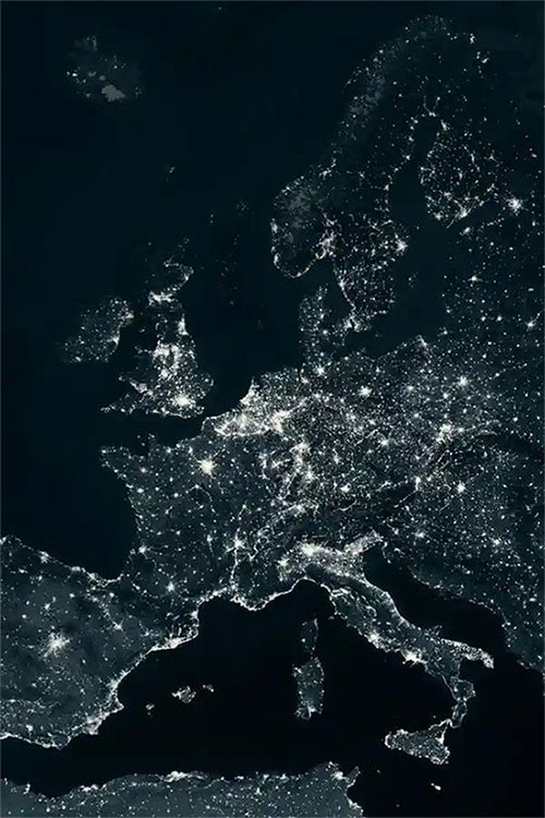 Châu Âu nhìn từ vũ trụ.