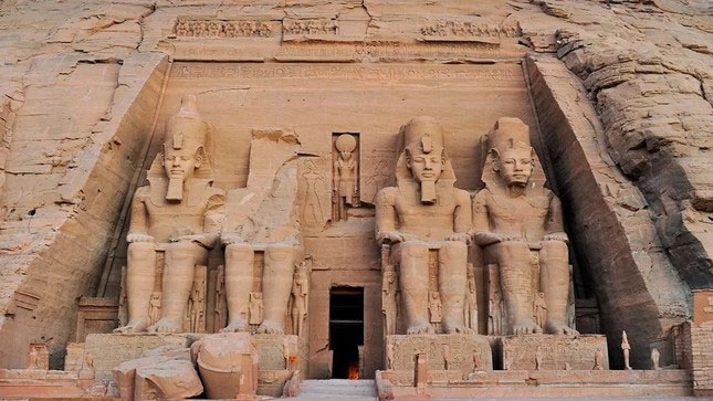 Những ngôi đền ở Abu Simbel tôn vinh Pharaoh Ramesses II