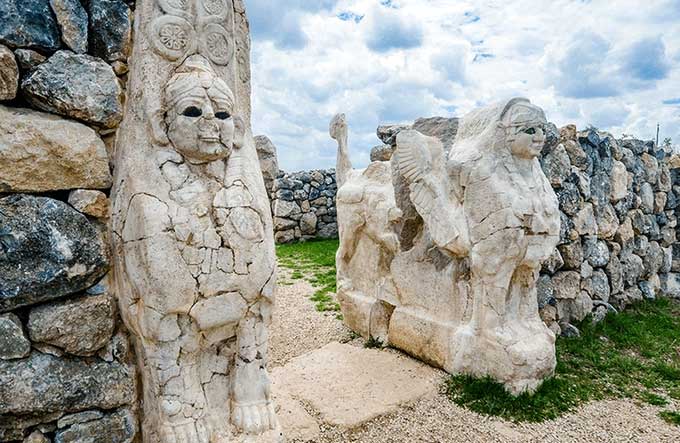Vương quốc rộng lớn Hittite tồn tại trên khu vực bán khô hạn của trung tâm Anatolia