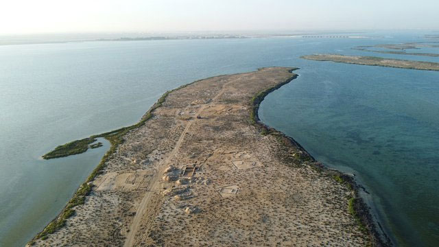  Thị trấn ngọc trai cổ này nằm trên đảo Siniyah ở Umm al-Quwain. 
