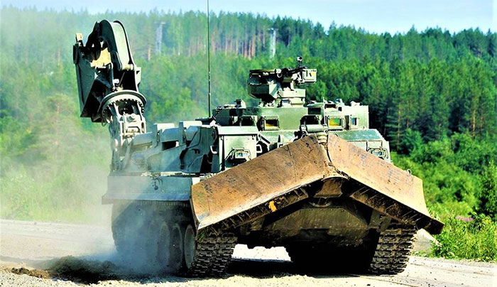 UBIM - xe công binh đa năng mới của Quân đội Nga.