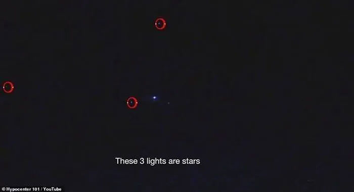 Hình ảnh cho thấy vật thể bay lạ sáng rực hơn hẳn những ngôi sao