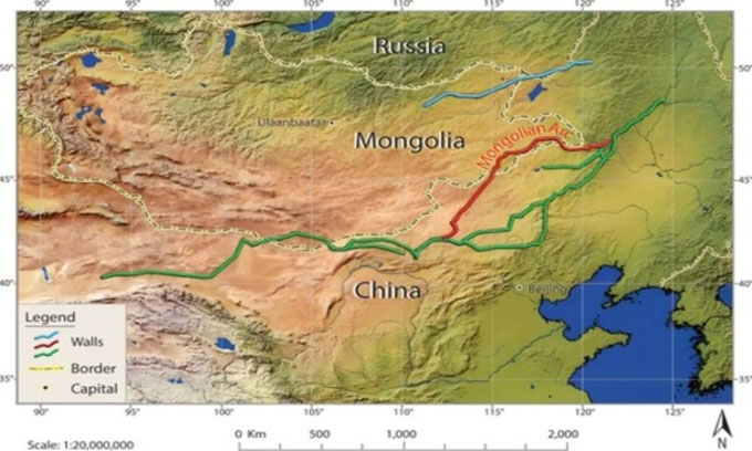 Vị trí của vòng cung Mông Cổ (đường màu đỏ).