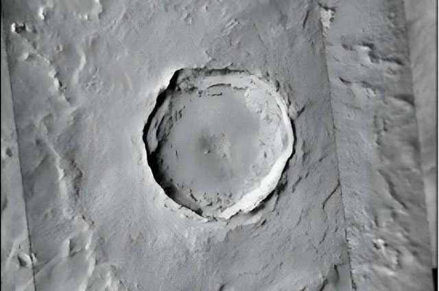 Hố va chạm Corinto ở sao Hỏa