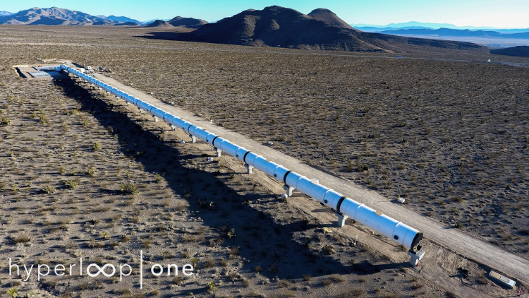 Chỉ mất 12 phút để thực hiện quãng đường 159km với tàu Hyperloop.