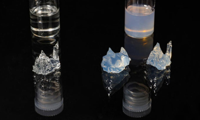 Kỹ thuật in 3D dựa trên ánh sáng của EPFL cho tốc độ nhanh và có thể thực hiện với nhựa đục.