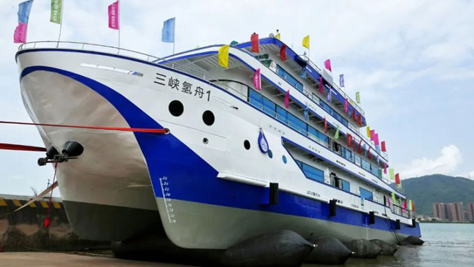  Tàu hydro Tam Hiệp số 1 được hạ thủy tại Quảng Đông. 