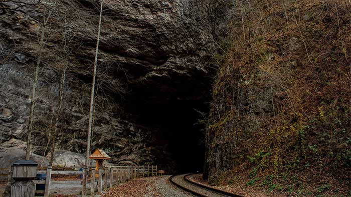 Đường hầm tự nhiên, Virginia, Mỹ