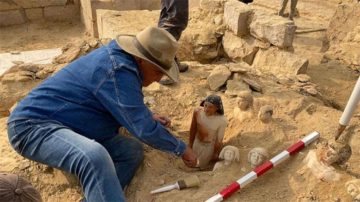 Các ngôi mộ cổ trên được phát hiện tại khu nghĩa địa Saqqara