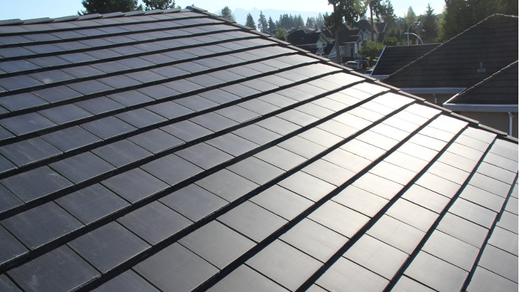 Tesla đã hợp tác với SolarCity để tạo ra những Tấm Lợp Mặt Trời.
